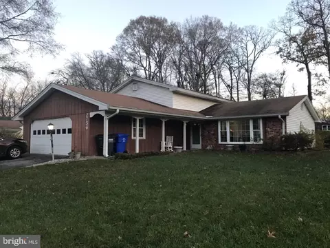 2756 Pinewood Dr, Waldorf, MD 20601