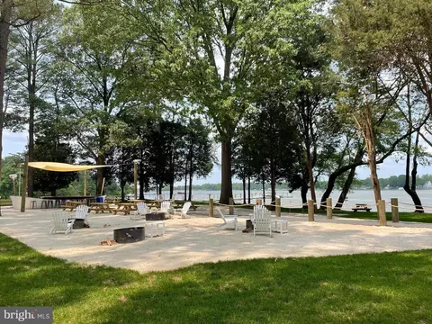 15090 Carriage Cir, Issue, MD 20645 photo 41