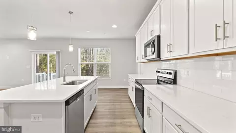 15090 Carriage Cir, Issue, MD 20645 photo 12