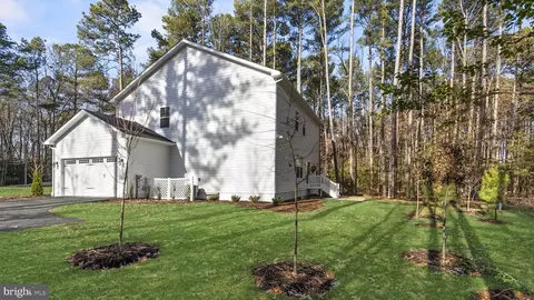 15090 Carriage Cir, Issue, MD 20645 photo 3