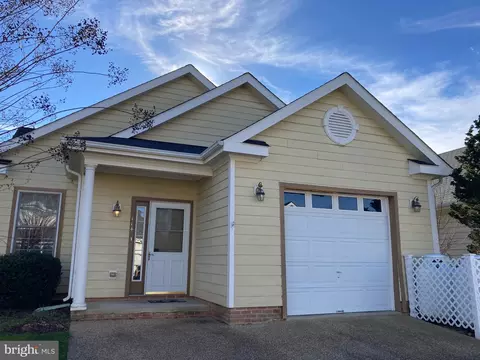 114 Burning Bush Pl, La Plata, MD 20646