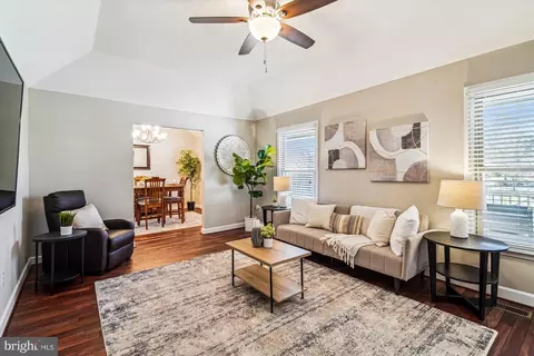 Living - 128 E Quail Ln, La Plata, MD 20646 photo 10 of 10