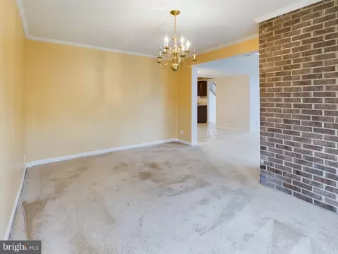 Living - 14945 Abelia Ct, Swan Point, MD 20645 photo 3 of 4
