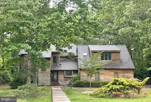 14945 Abelia Ct, Swan Point, MD 20645