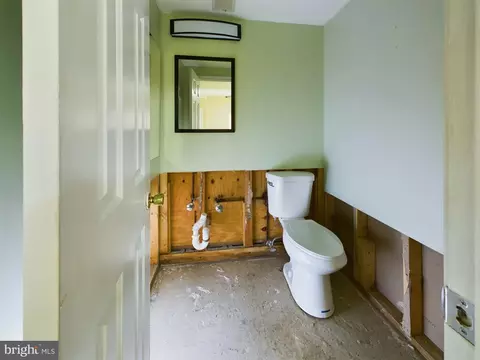 Bath - 14945 Abelia Ct, Swan Point, MD 20645 photo 8 of 8