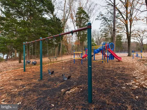 View/Area - 14945 Abelia Ct, Swan Point, MD 20645 photo 8 of 11