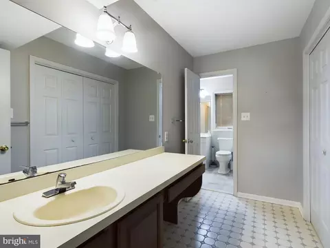 Bath - 14945 Abelia Ct, Swan Point, MD 20645 photo 5 of 8