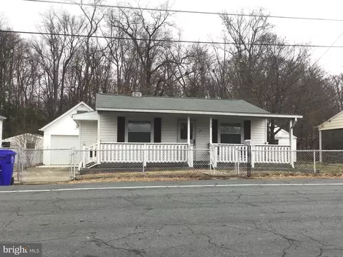 23 Glymont Rd, Indian Head, MD 20640