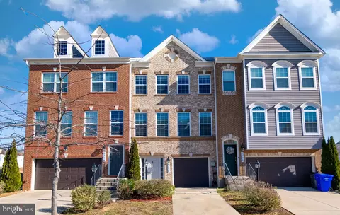 5318 Tweeddale Pl, White Plains, MD 20695