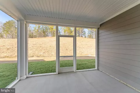 10565 Mount Rainier Pl, White Plains, MD 20695 photo 18