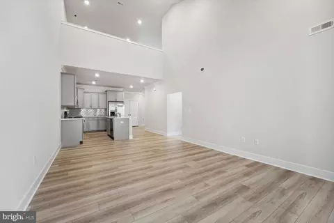 10565 Mount Rainier Pl, White Plains, MD 20695 photo 5