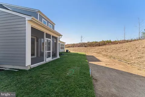 10565 Mount Rainier Pl, White Plains, MD 20695 photo 19
