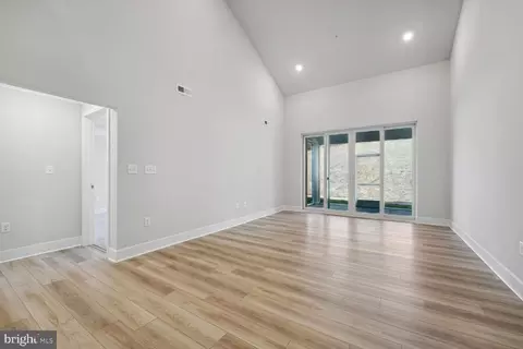 10565 Mount Rainier Pl, White Plains, MD 20695 photo 6