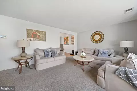 3204 Devonshire Rd, Waldorf, MD 20601 photo 6