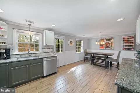 3204 Devonshire Rd, Waldorf, MD 20601 photo 12