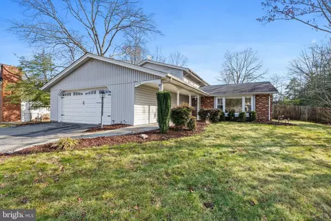 3204 Devonshire Rd, Waldorf, MD 20601