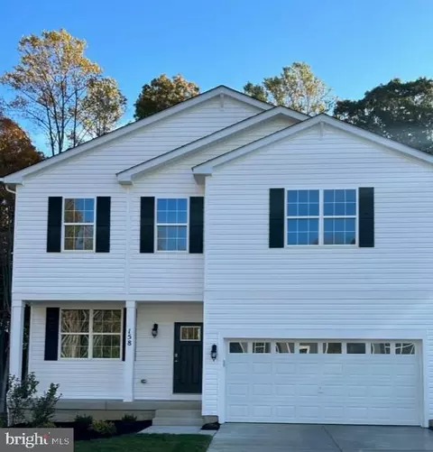 1038 Merry Elm Ln, La Plata, MD 20646