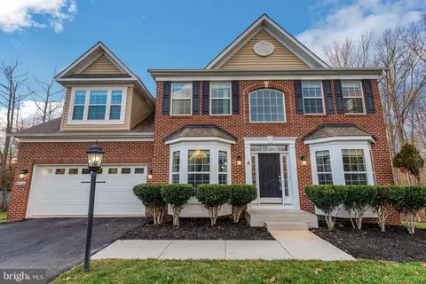 8706 Grassland Ct, Waldorf, MD 20603