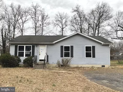 119 Woodland Dr, Indian Head, MD 20640