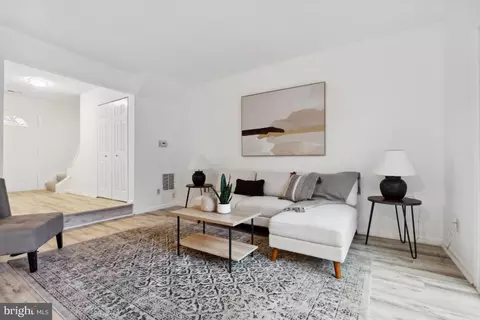 3247 Ryon Ct, Waldorf, MD 20601