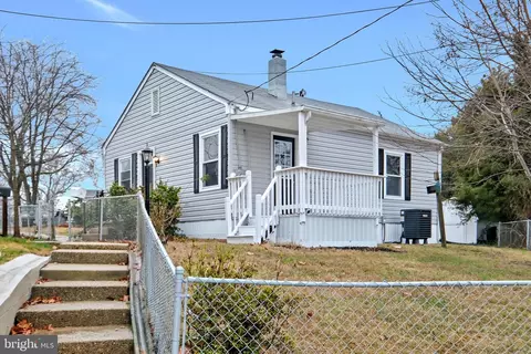 37 Cypress Pl, Indian Head, MD 20640