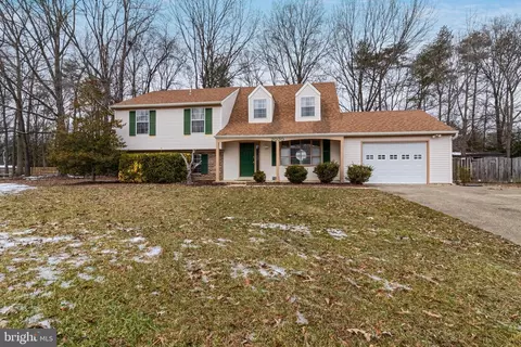 2070 Charing Cross Ct, Waldorf, MD 20602