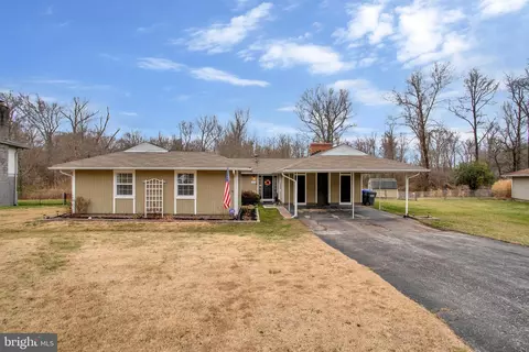 8024 Holly Ave, Waldorf, MD 20601