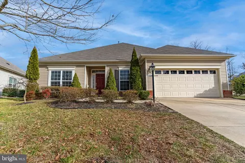 11294 Southern Hills Ct, White Plains, MD 20695
