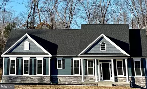 15959 Brackenburn Ct, Hughesville, MD 20637