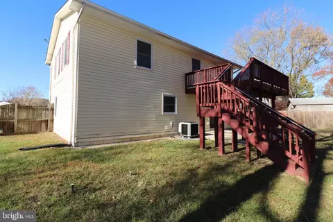 Exterior - 10 Macroom Ct, Waldorf, MD 20602 photo 5 of 8