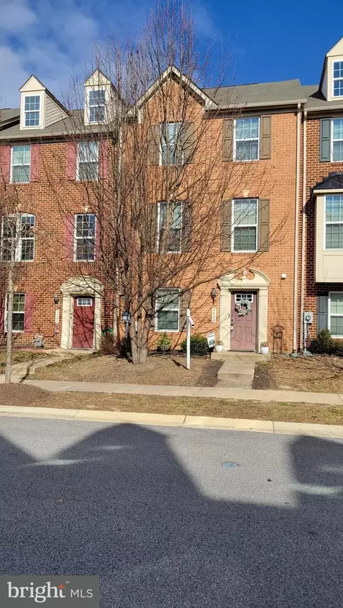 5426 Doubleday Ln, Waldorf, MD 20602