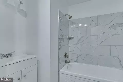 Bath - 225 Compton Rd, Waldorf, MD 20602 photo 1 of 2