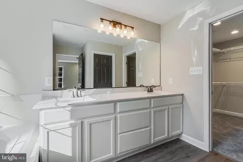 Bath - 14510 Honeysuckle Way, Issue, MD 20645 photo 3 of 9