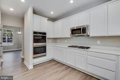 Kitchen - 14510 Honeysuckle Way, Issue, MD 20645 photo 3 of 8