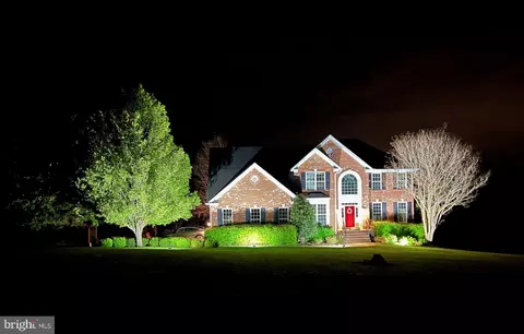 Exterior - 5265 Celestial Ln, Waldorf, MD 20601 photo 2 of 26