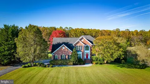 5265 Celestial Ln, Waldorf, MD 20601