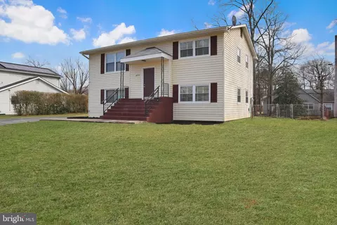 4079 Hamlin Ln, Waldorf, MD 20602