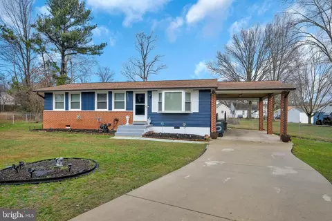 5 E Alton Ct, Indian Head, MD 20640