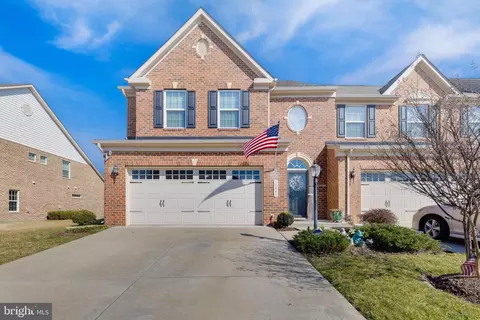 10444 Sunshine Pl, Waldorf, MD 20603