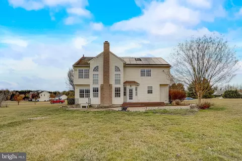 Exterior - 12936 Broadview Run Dr, Waldorf, MD 20602 photo 5 of 8