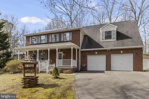 7025 Orchard View Ln, Hughesville, MD 20637