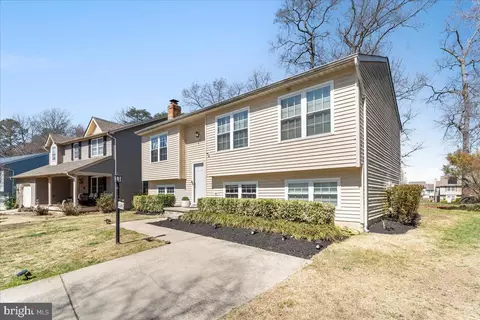 6646 Antelope Ct, Waldorf, MD 20603