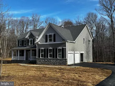 12152 Calverts Run Ct, La Plata, MD 20646
