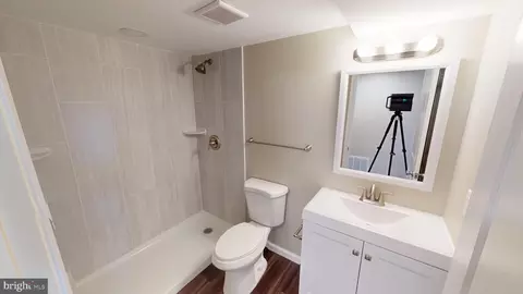 Bath - 3319 Kitchen Ct, Waldorf, MD 20602 photo 4 of 6