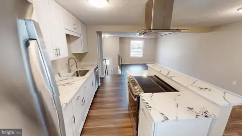 Kitchen - 3319 Kitchen Ct, Waldorf, MD 20602 photo 3 of 6