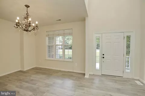 Living - 11275 Lord Baltimore, Swan Point, MD 20645 photo 4 of 6