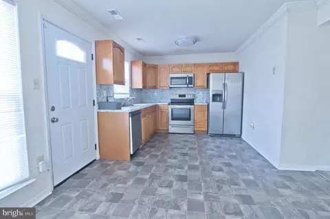 4439 Eagle Ct, Waldorf, MD 20603 photo 9