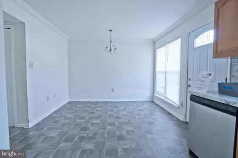 4439 Eagle Ct, Waldorf, MD 20603 photo 8