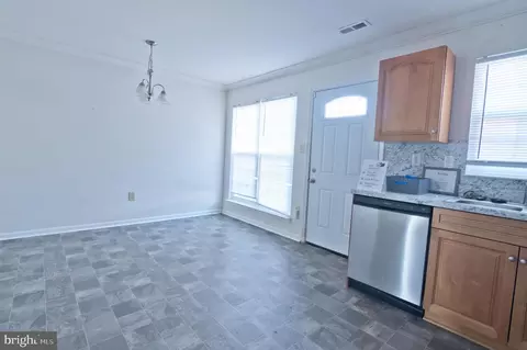 4439 Eagle Ct, Waldorf, MD 20603 photo 7