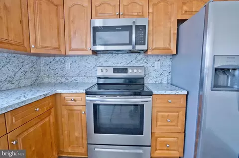 4439 Eagle Ct, Waldorf, MD 20603 photo 3